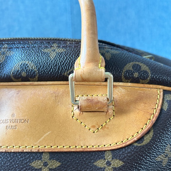 Louis Vuitton Deuville - Picture 12 of 13